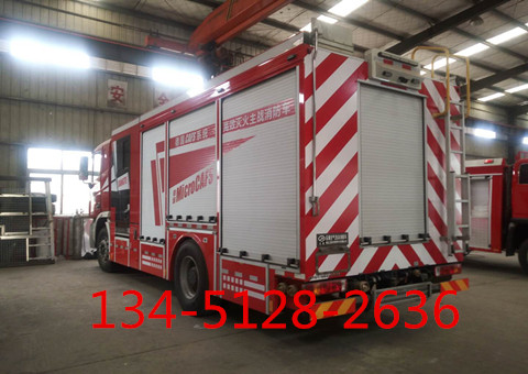 壓縮空氣泡沫城市主戰(zhàn)消防車(chē)